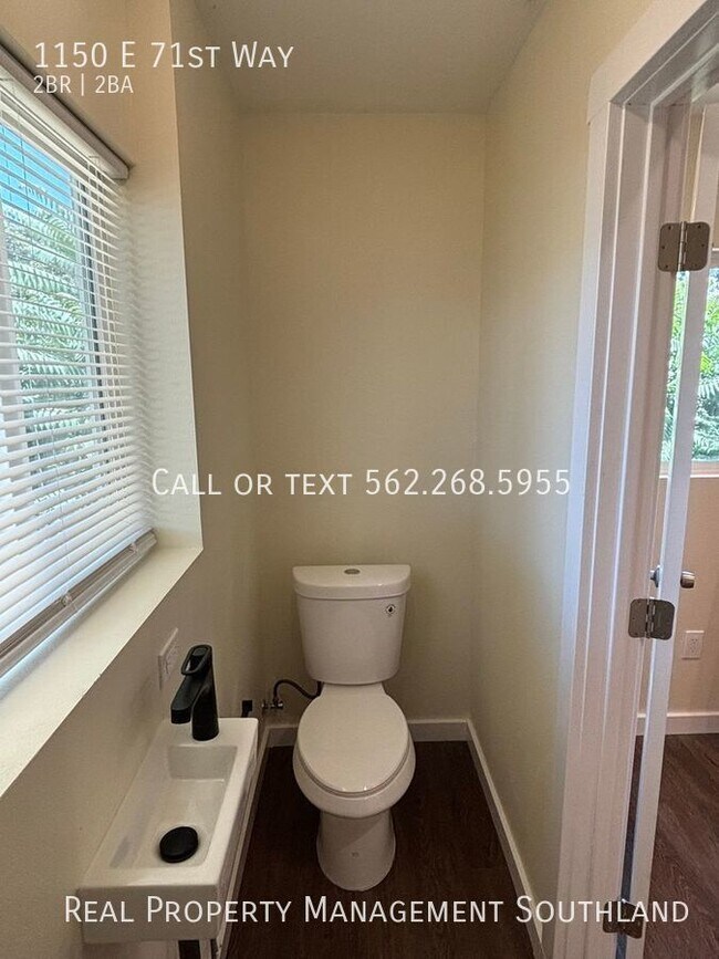 Building Photo - 2 Bedroom 2 Bath Home Available Now!