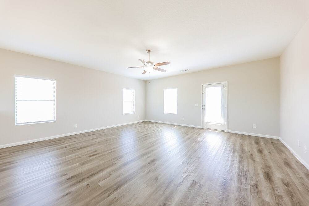 Building Photo - 16801 W Statler St