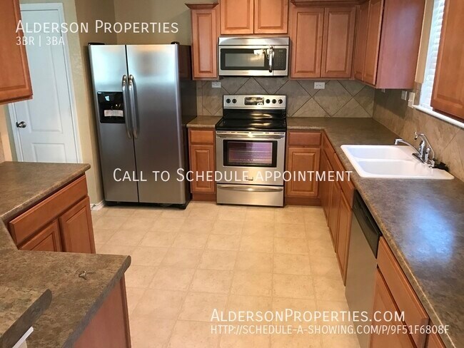 Building Photo - Beautiful home in New Braunfels