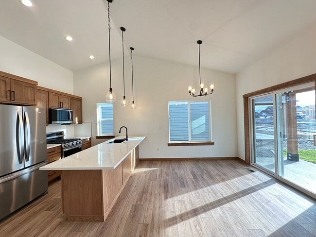 Building Photo - Brand New Rathdrum Home