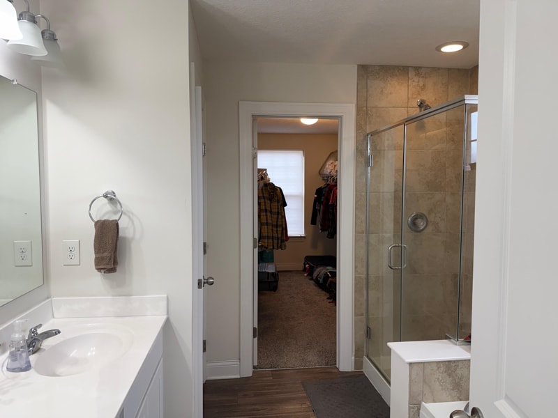 Building Photo - 10054 Viburnum Dr