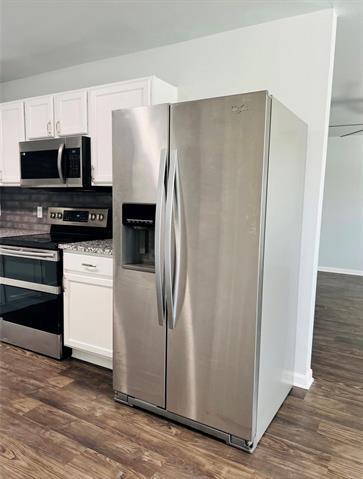 Building Photo - 1851 Homeland St