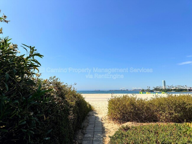 Building Photo - 1250 E Ocean Blvd