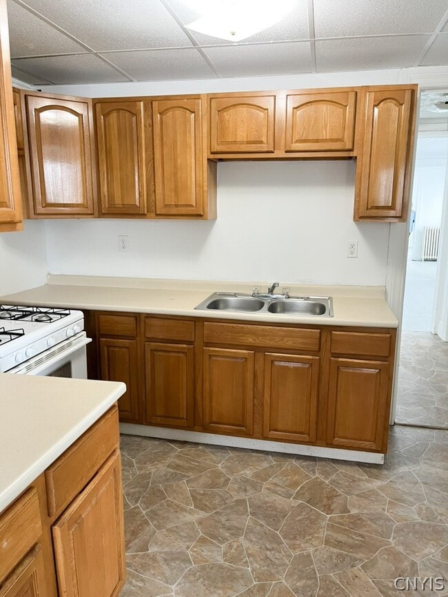 Building Photo - 911 State St