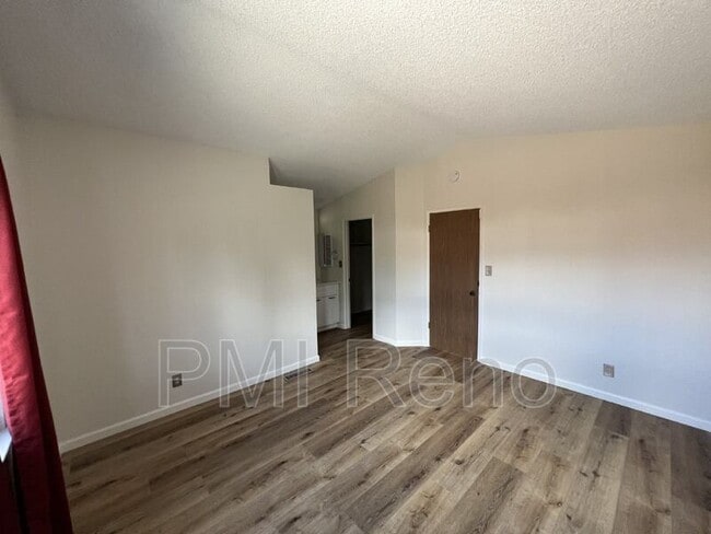 Building Photo - 1456 Canyon Creek Rd