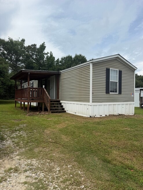 Building Photo - 533 Lee Rd 57