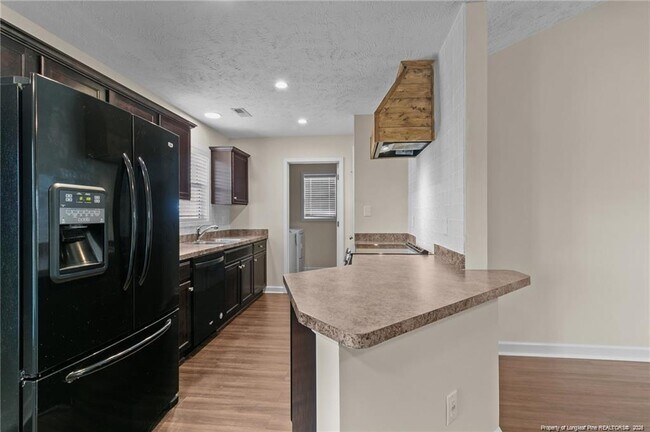 Building Photo - 266 Ivywood Ln