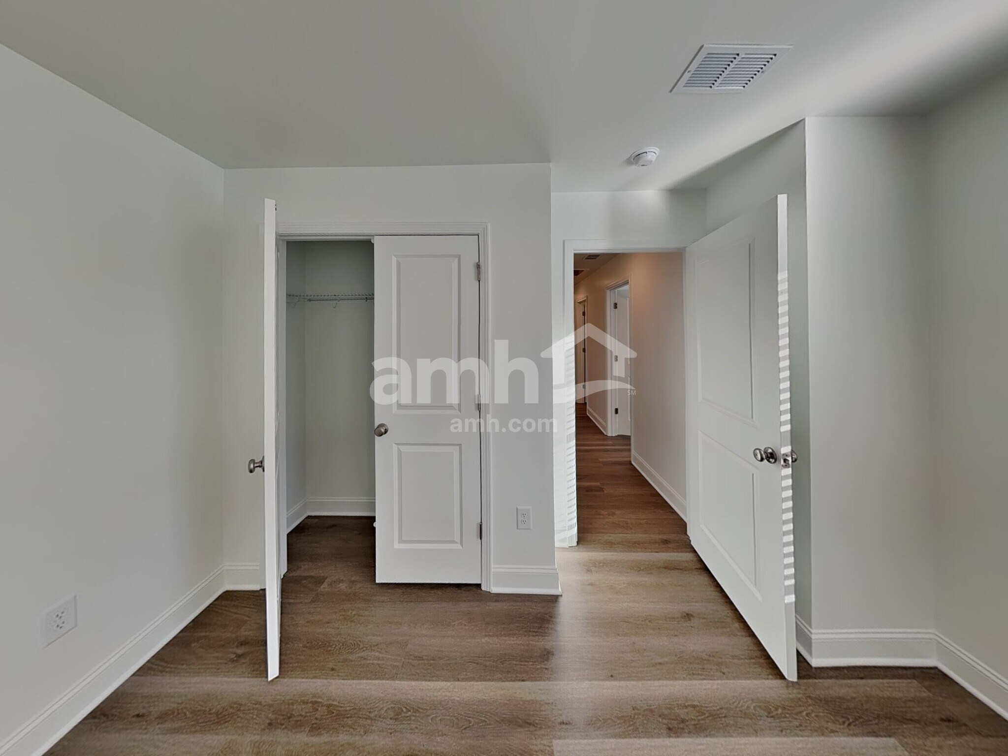 Building Photo - 1468 Aquamarine Dr