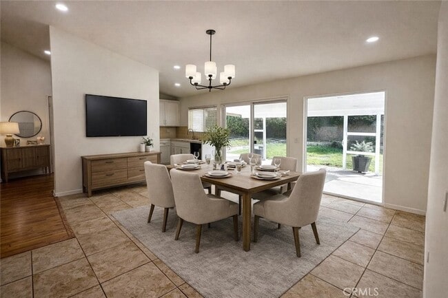 Building Photo - 18562 Stare St