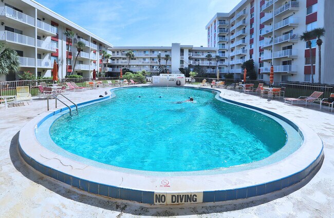 Building Photo - 2711 N Halifax Ave