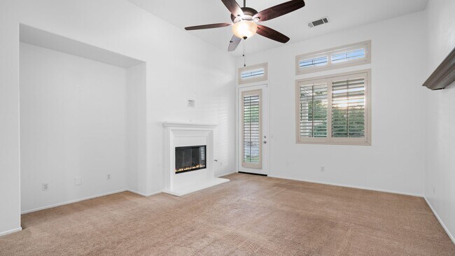 Building Photo - Spacious 4-Bedroom Home with Bonus Room – ...