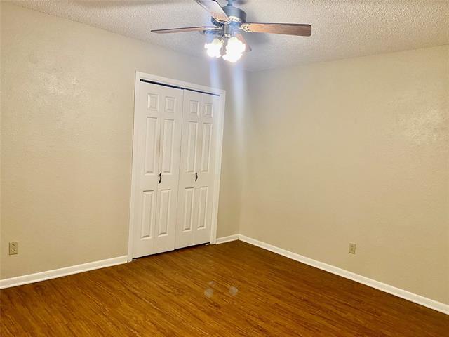 Building Photo - 3832 Crossroads Dr