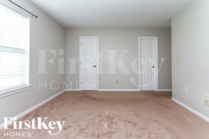 Building Photo - 8258 Pleasant Tree Ct