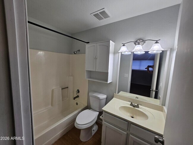 Building Photo - 520 N Stapley Dr