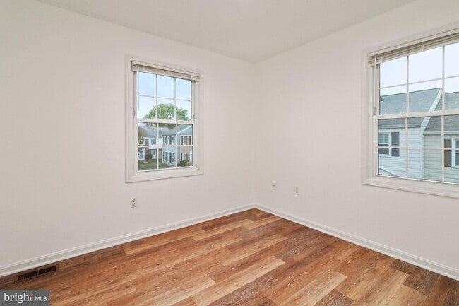 Building Photo - 6609 Forbush Ct