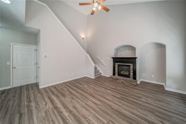 Building Photo - 132 Diamond Ridge Ave
