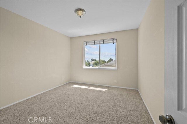 Building Photo - 42302 Sunnyslope Dr