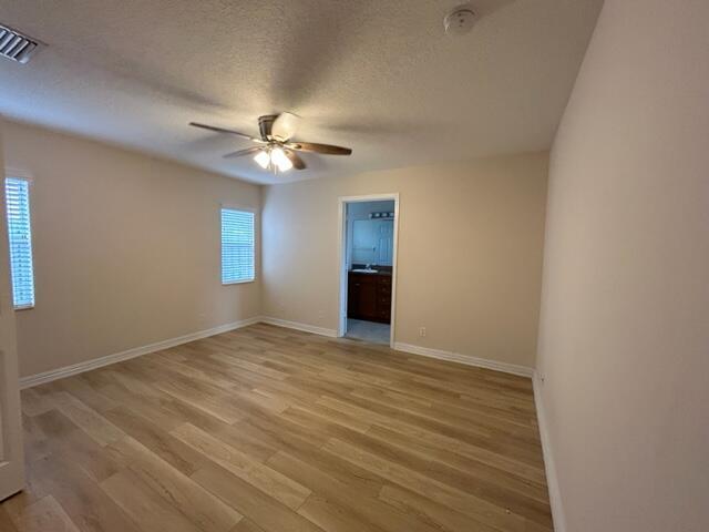 Building Photo - 5795 SE Mitzi Ln