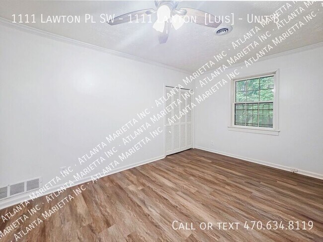 Building Photo - 1111 Lawton Pl SW