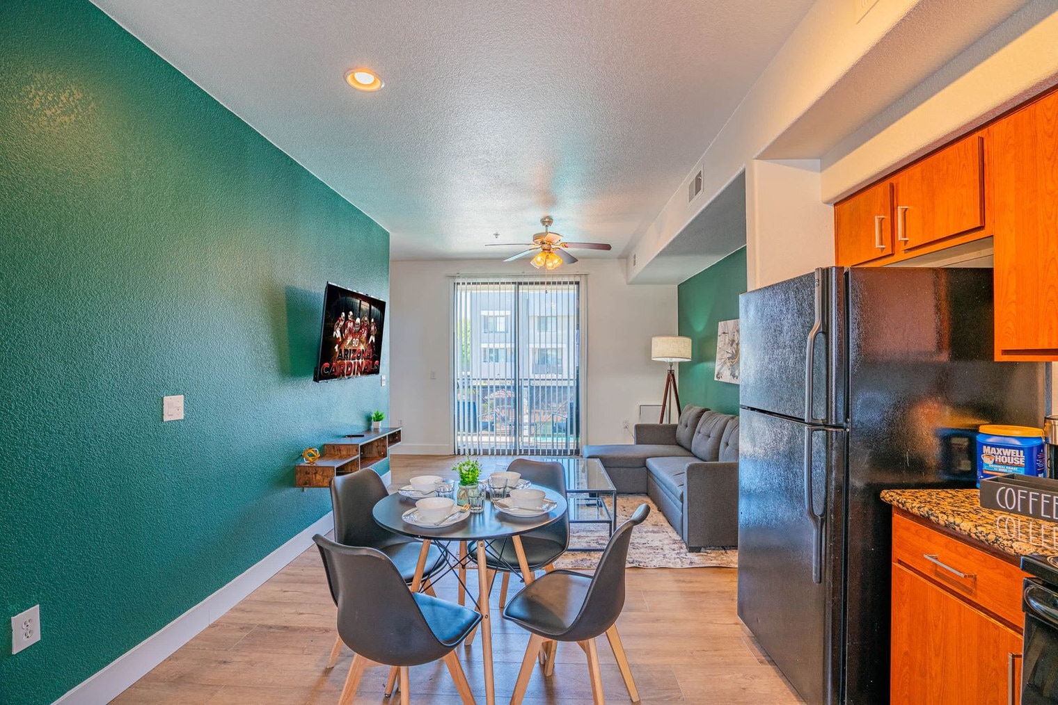 Building Photo - 6610 N 93rd Ave