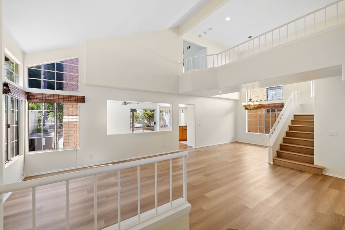 Building Photo - 2163 Sun Ridge Dr