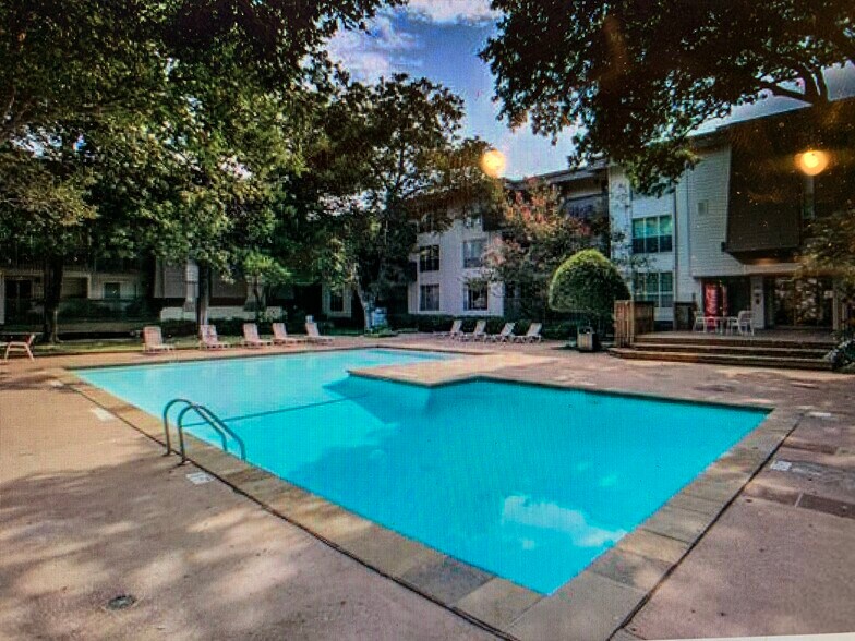 Pool - 4851 Cedar Springs Rd