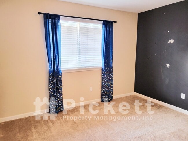 Building Photo - Original Model Home in Freestone at Bayside