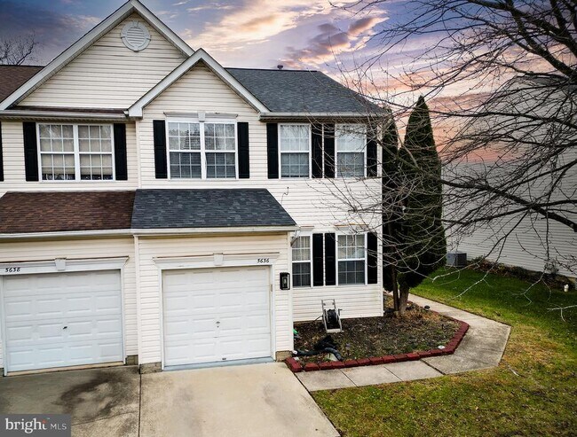 Building Photo - 5636 Gwynndale Ave