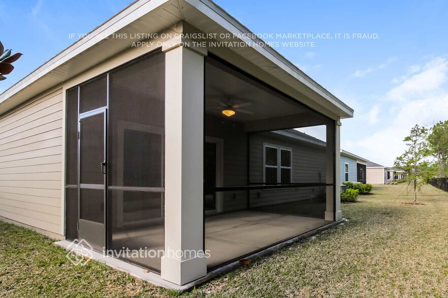 Building Photo - 2493 Laylas Wy