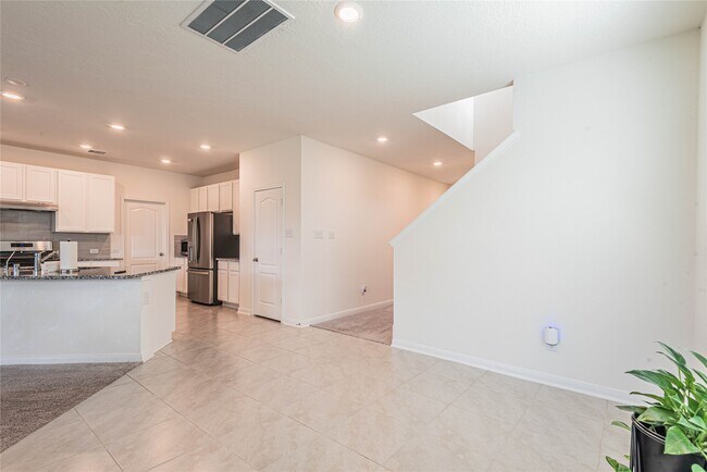 Building Photo - 5015 Gazelle Leap Ln