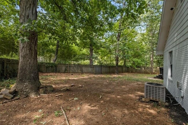 Building Photo - 7519 Conkle Rd