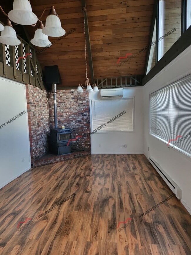 Building Photo - STATUS: AVAILABLE  | R217 | $1695