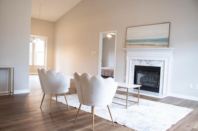 Building Photo - 1024 S Philwood Ct