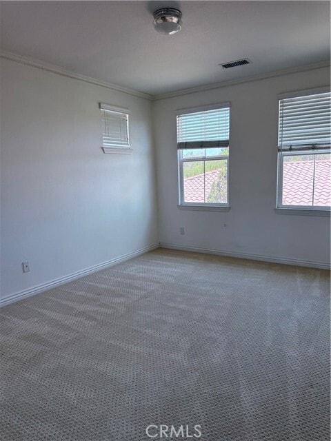 Building Photo - 5 Stonegate