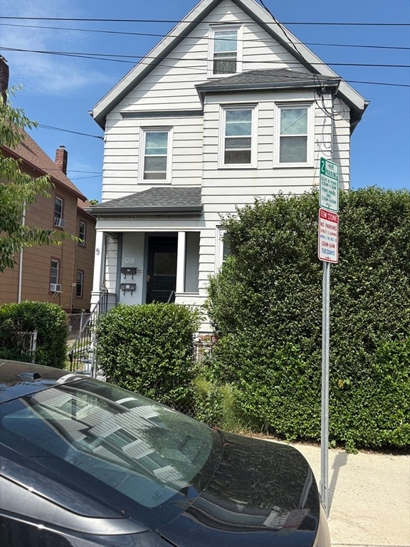 Building Photo - 5 Beacon St