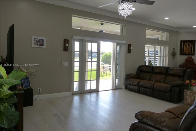 Building Photo - 1096 Fairfield Meadows Dr