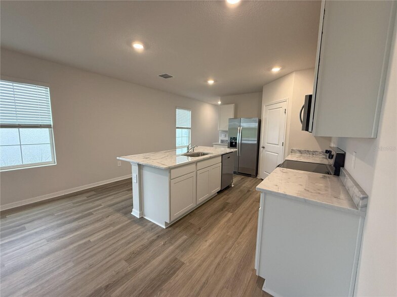 Building Photo - 1812 Cobb Trl