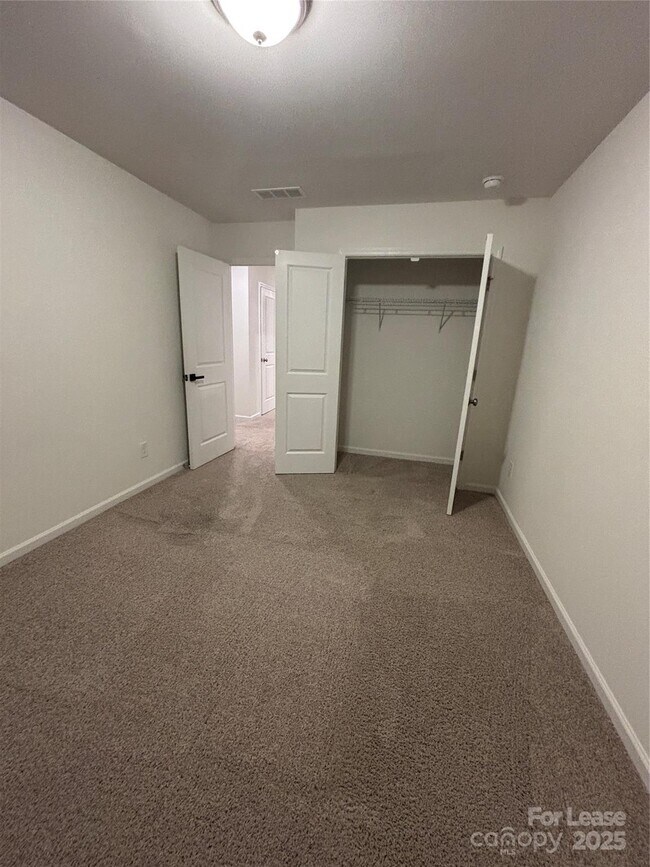 Building Photo - 5034 Falstone Dr