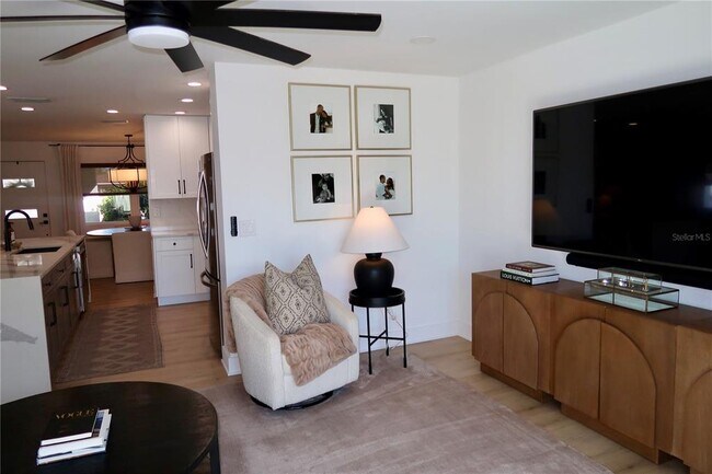 Building Photo - 9484 Treasure Ln NE