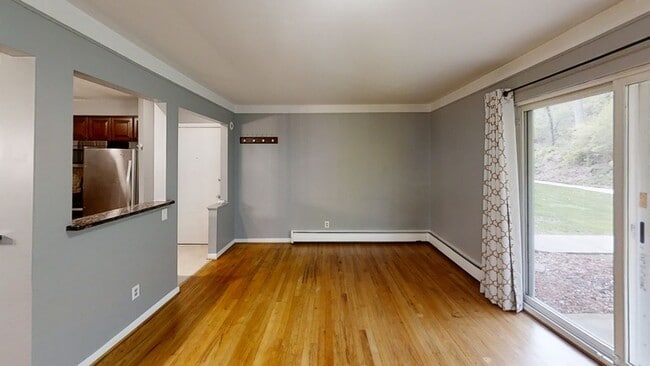 Building Photo - 1253 Island Dr