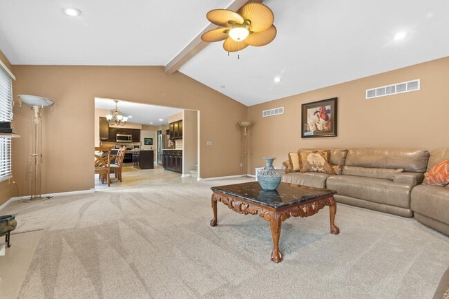 Building Photo - 6710 Westpointe Dr