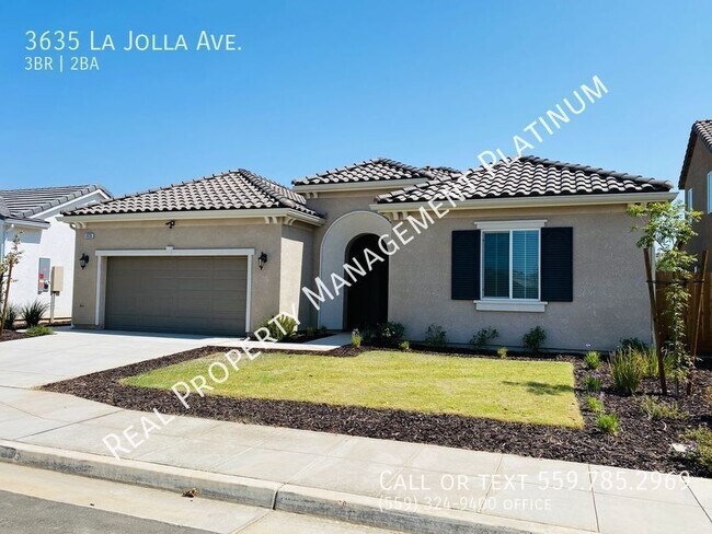 Building Photo - 3635 La Jolla Ave