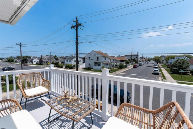 Building Photo - 7007 Ventnor Gardens Plaza
