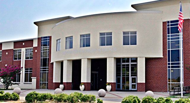 Building Photo - 2576 Wellesley Square Dr