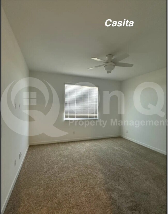 Building Photo - 3303 S Piedra Cir