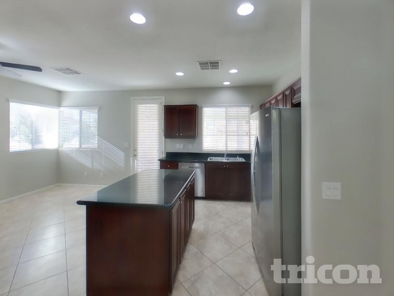 Building Photo - 3643 Sanwood St