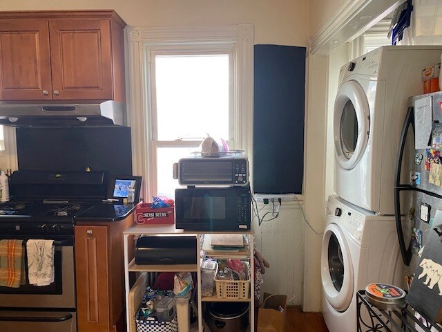 Building Photo - 161 Beacon St