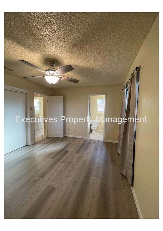 Building Photo - House for Rent|623 E Clinton Ave Atwater