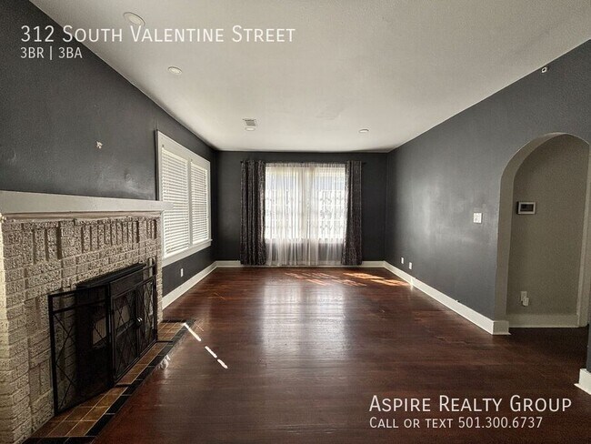 Building Photo - 312 S Valentine St
