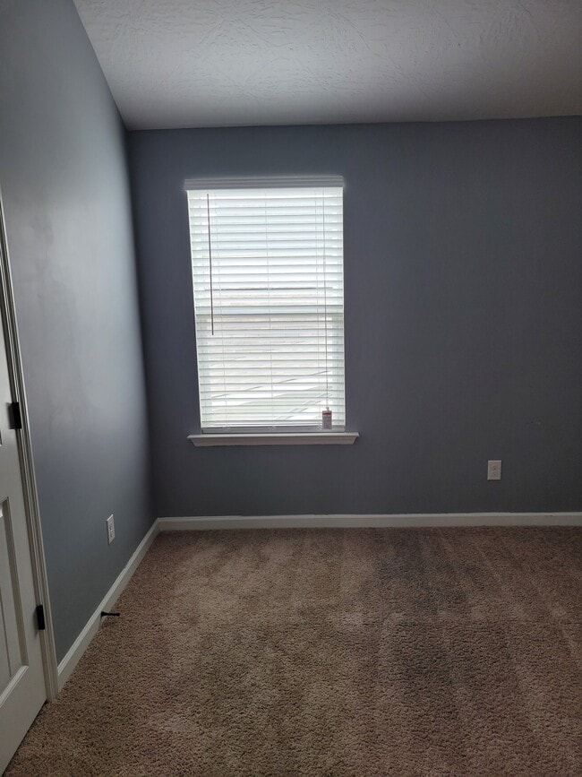 Building Photo - 1649 Tralee Ct